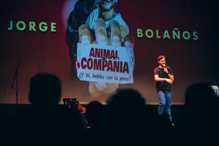 ANIMAL DE COMPAÑÍA - JORGE BOLAÑOS